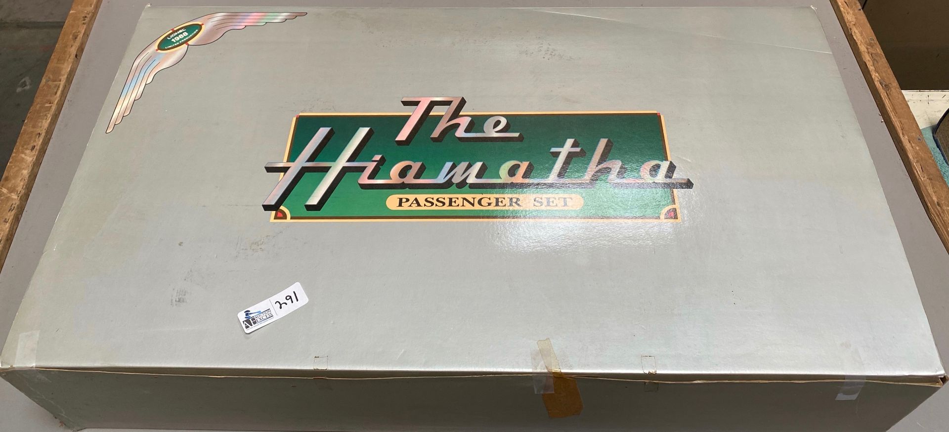 LIONEL 1988 HIAWATHA PASSENGER SET NIB - Image 2 of 2