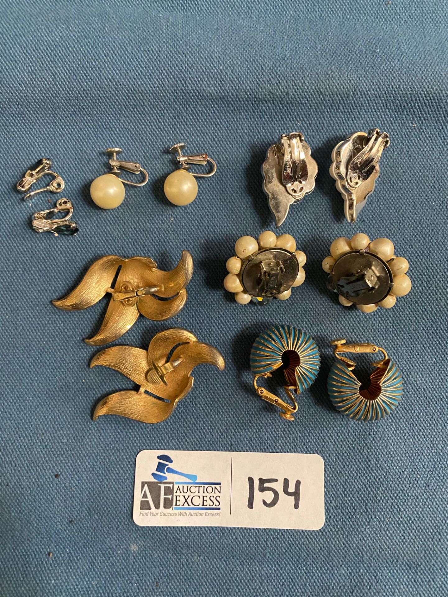 VINTAGE DESIGNER EARRINGS - Image 2 of 2