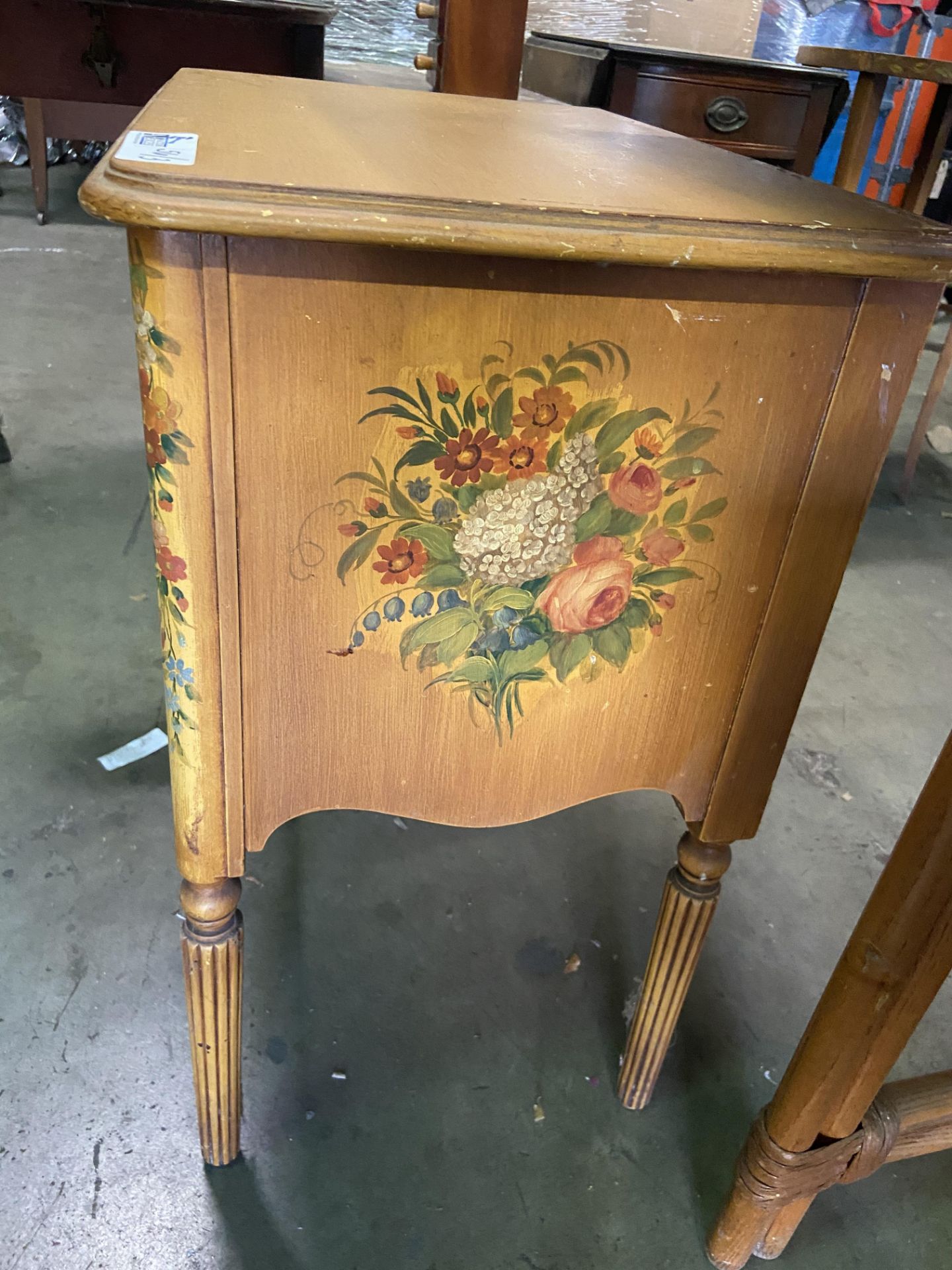 LOT OF 3 VINTAGE BLONDE WOOD TABLES - Image 3 of 3