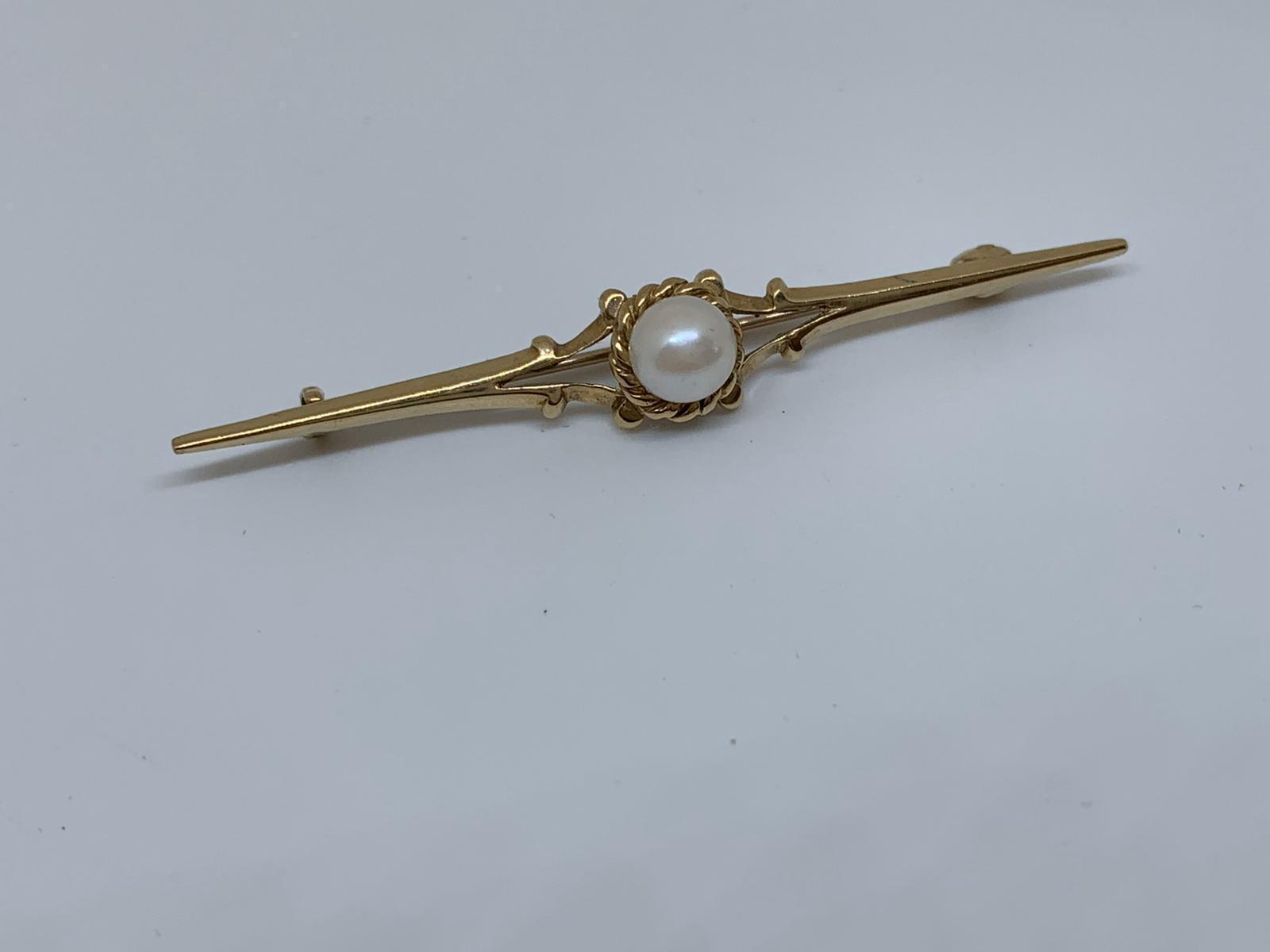 9ct gold brooch - Image 2 of 2