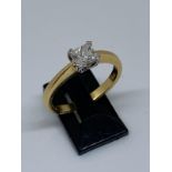 18ct gold ring