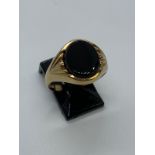 9ct gold ring