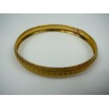 9ct gold bangle