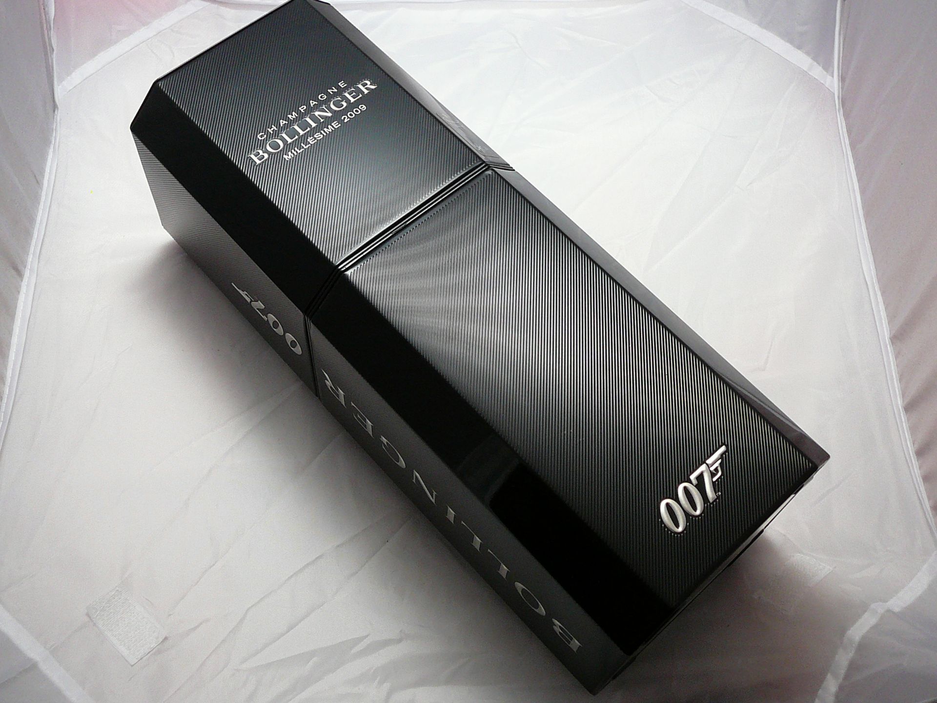 007 vacant Bollinger presentation box - Image 2 of 4