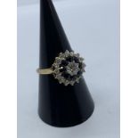 9ct gold cluster ring