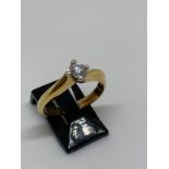 18ct gold diamond ring