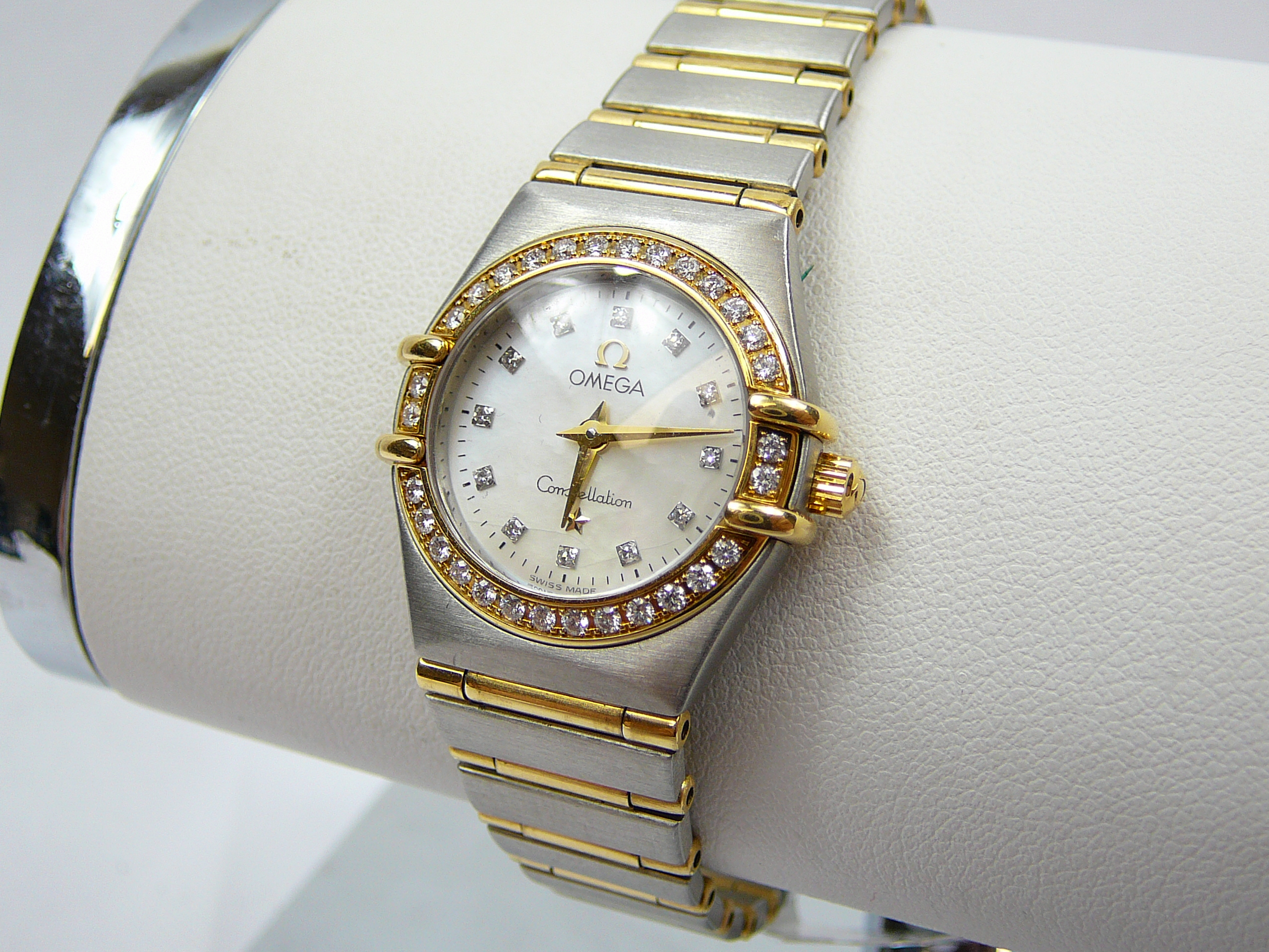 Ladies Omega Wristwatch.