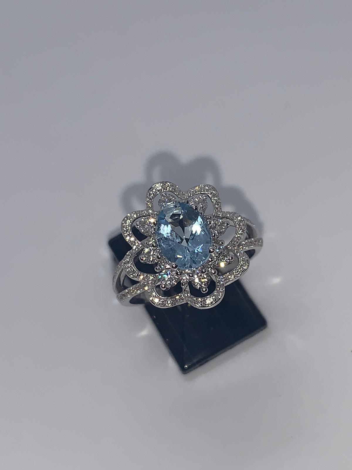 18ct white gold aquamarine & diamond ring - Image 3 of 6