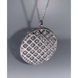 18ct white gold diamond pendant and chain