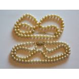 Single and double pearl strands