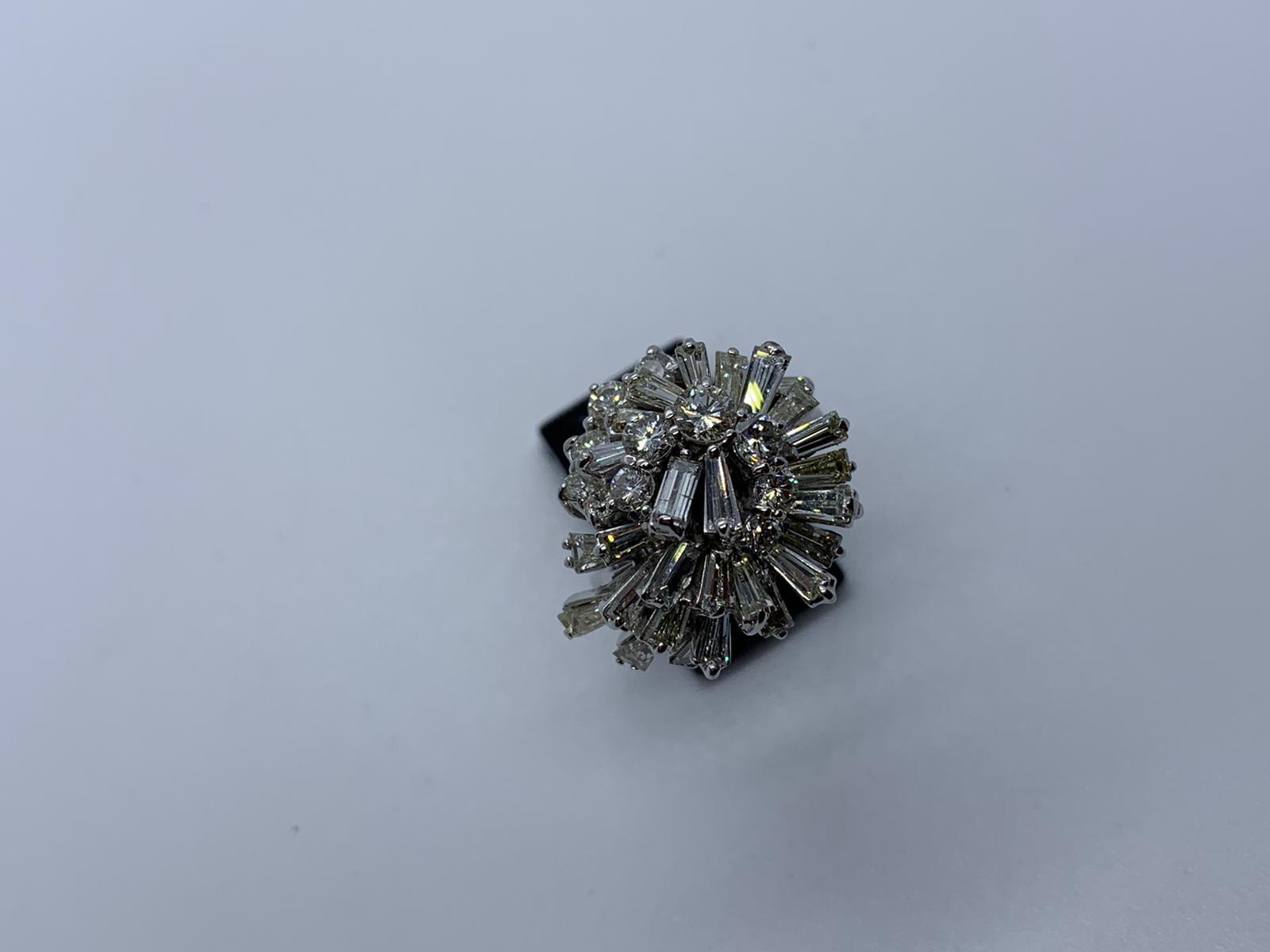 18ct white gold diamond ring - Image 4 of 4