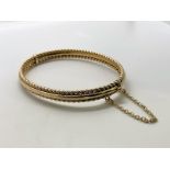 15ct gold bangle