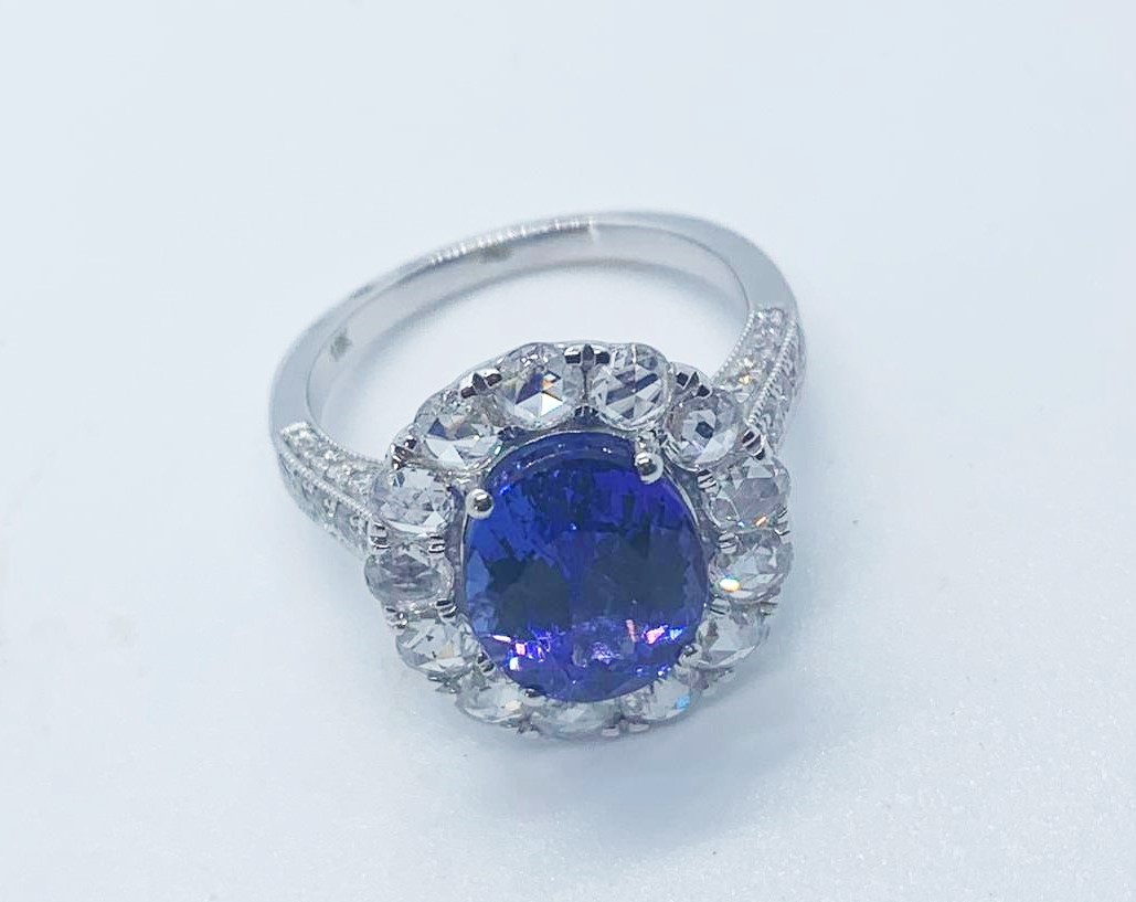 18ct white gold tanzanite and diamond ring