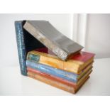 Books bookend