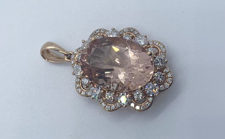 18ct rose gold morganite and diamond pendant