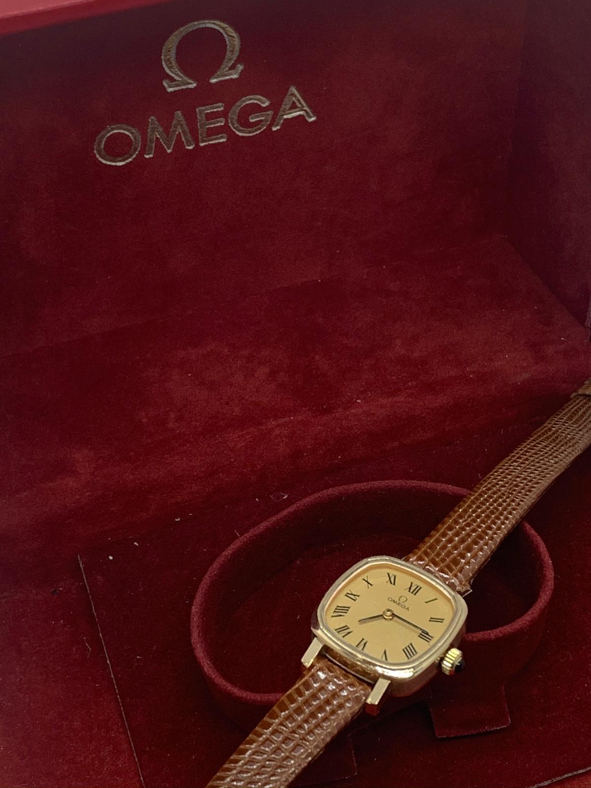 9ct gold ladies vintage Omega wristwatch