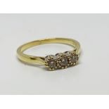 18ct gold diamond trilogy ring