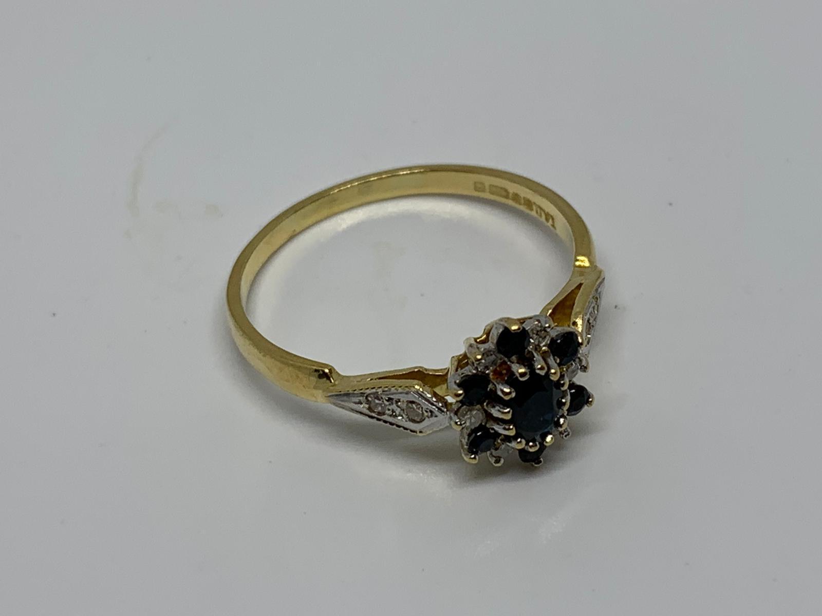 18ct gold sapphire and diamond ring - Image 3 of 3