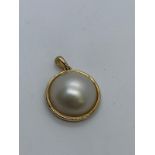 9ct pearl pendant