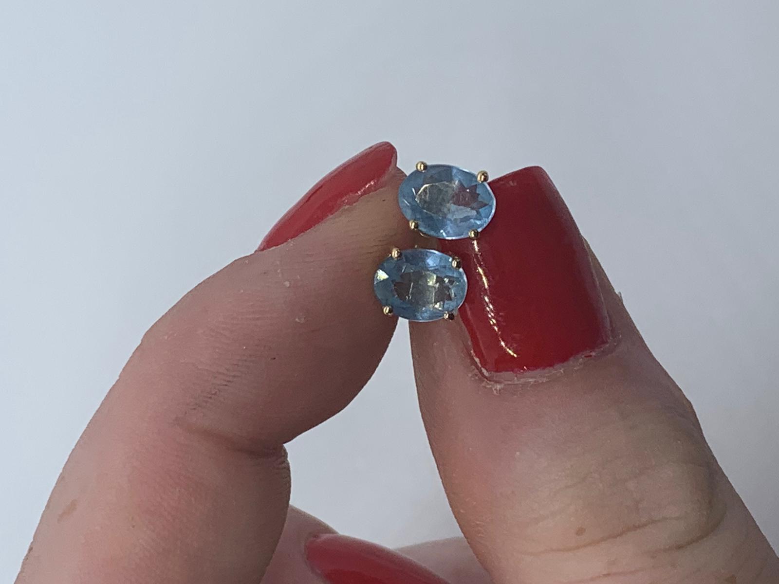 9ct gold aquamarine stud earrings