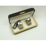 Pair cufflinks