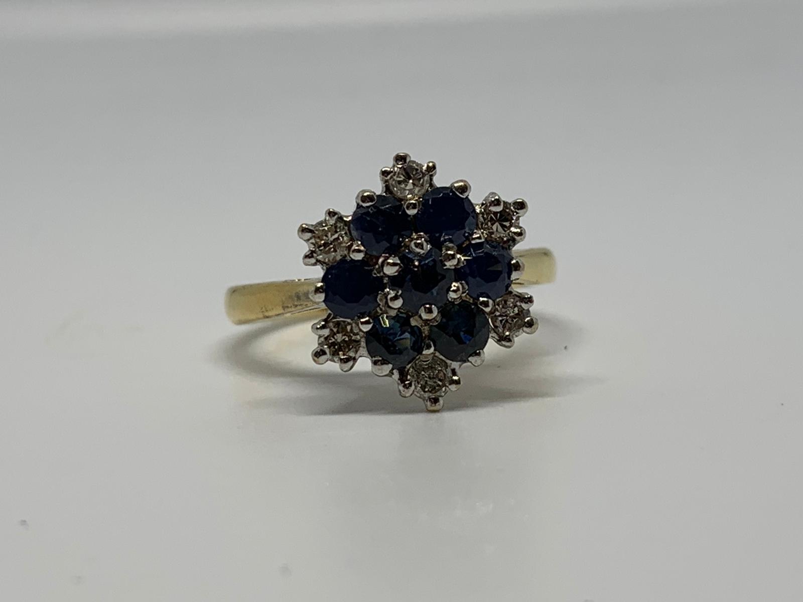 18ct gold sapphire and diamond ring - Image 2 of 3