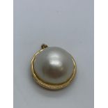 9ct pearl pendant