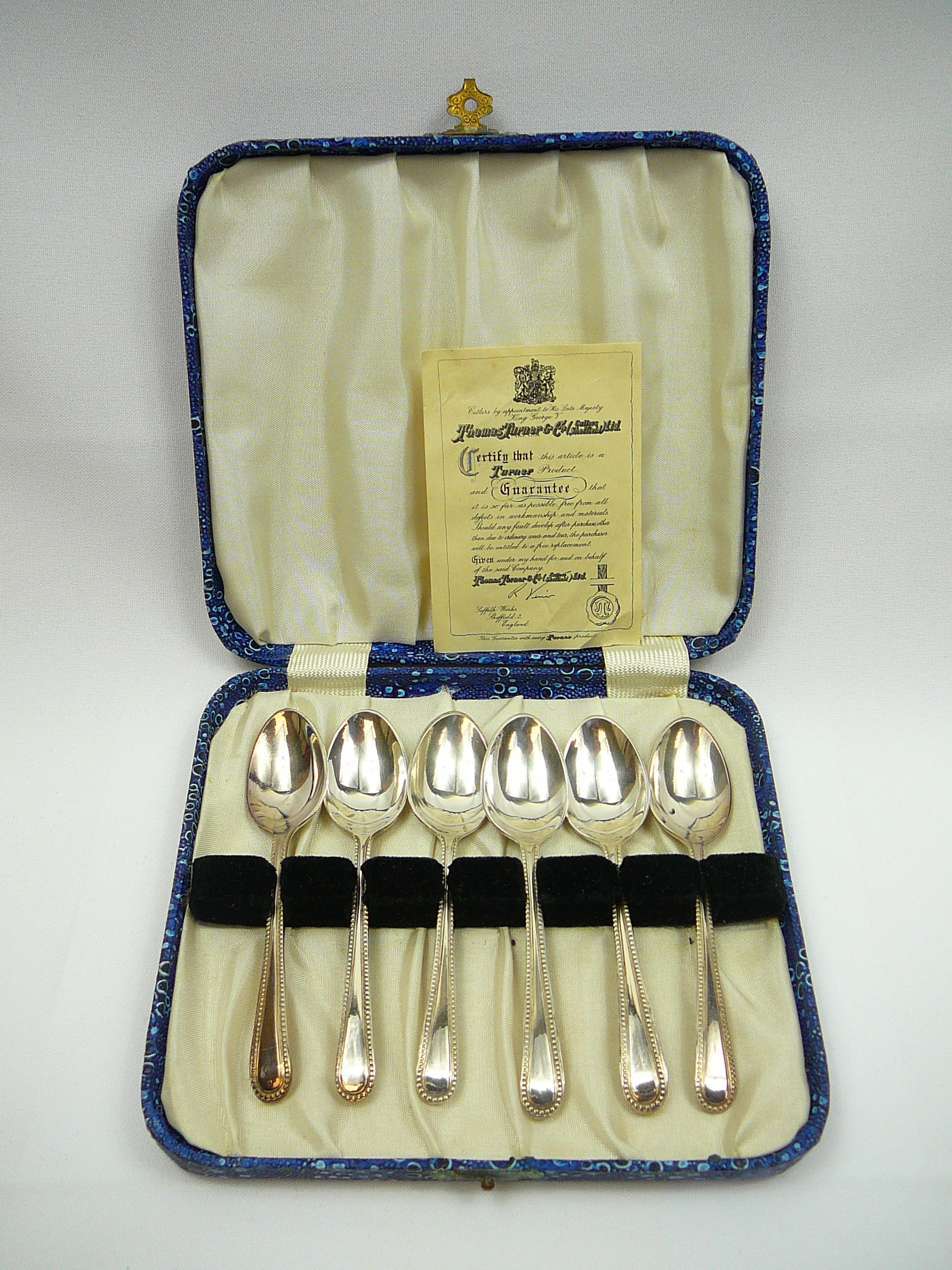 Boxed teaspoons