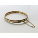 15ct gold bangle