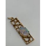 14ct gold opal pendant