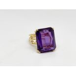 18ct gold alexandrite ring