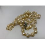 Single row pearls
