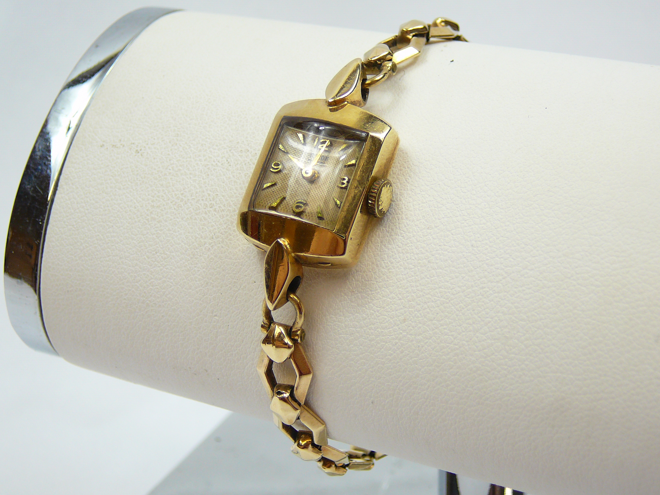 Ladies Vintage gold Tudor Wrist Watch