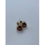 9ct gold garnet earrings