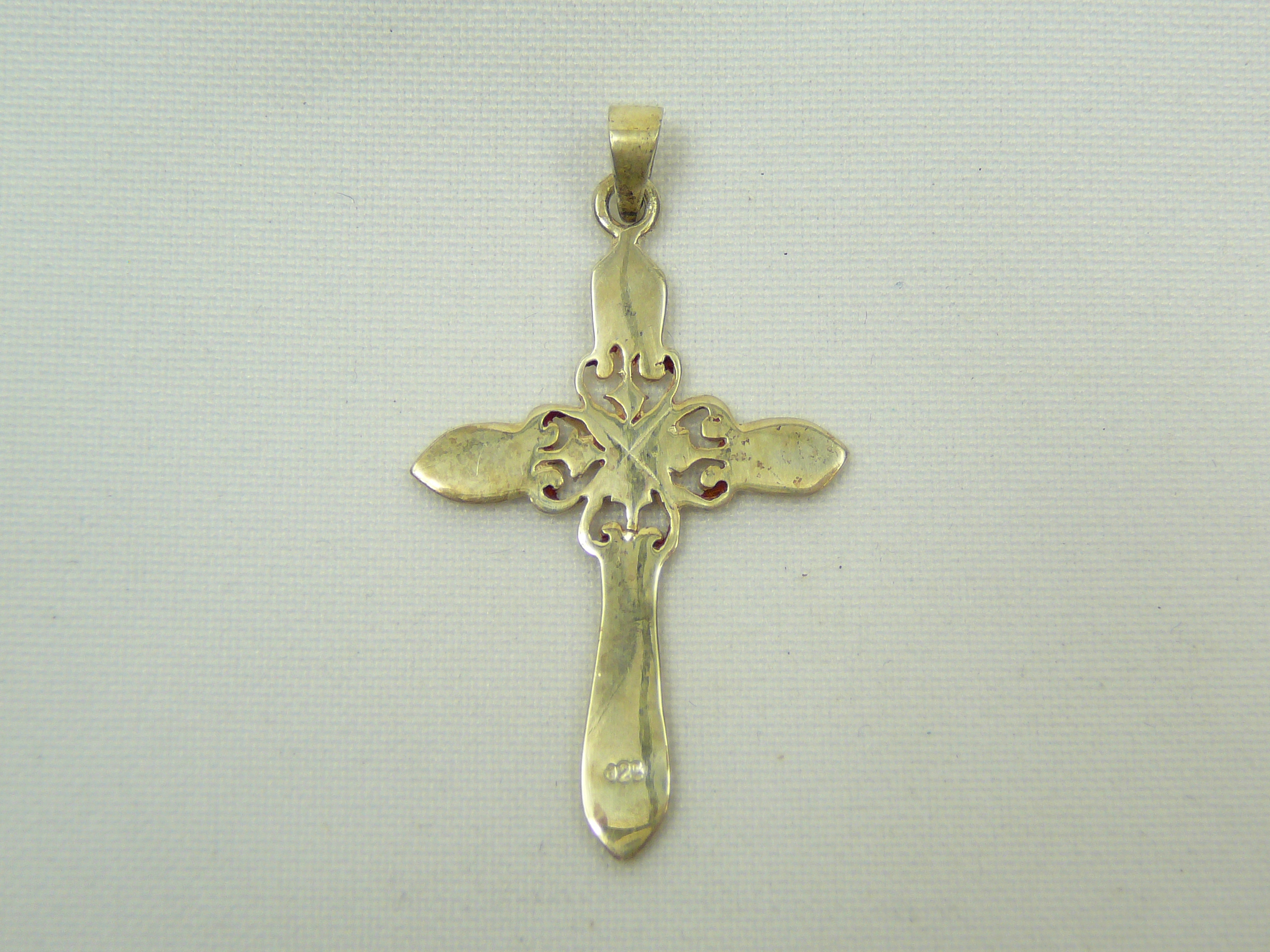 Silver cross pendant - Image 2 of 2