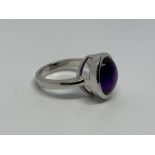 9ct white gold amethyst ring