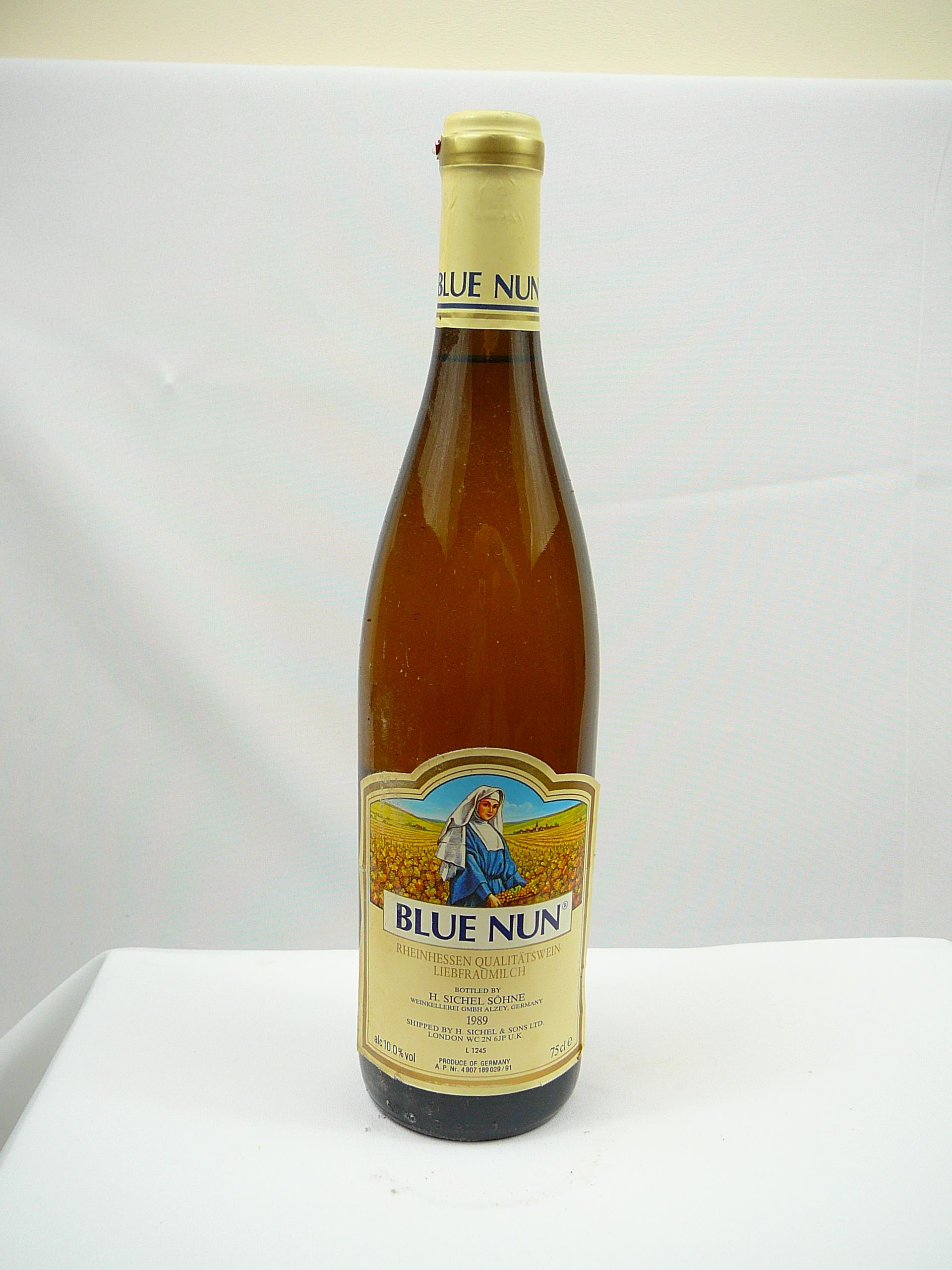 10 bottles vintage Blue Nun Wine