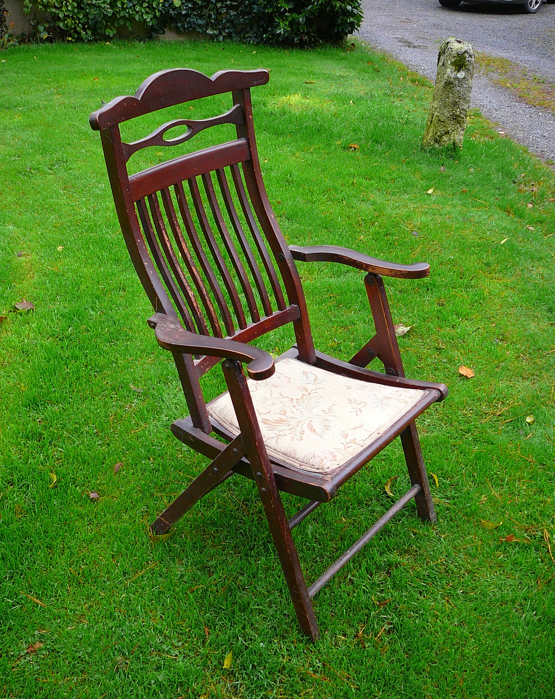 Folding campaign chair - Image 8 of 11