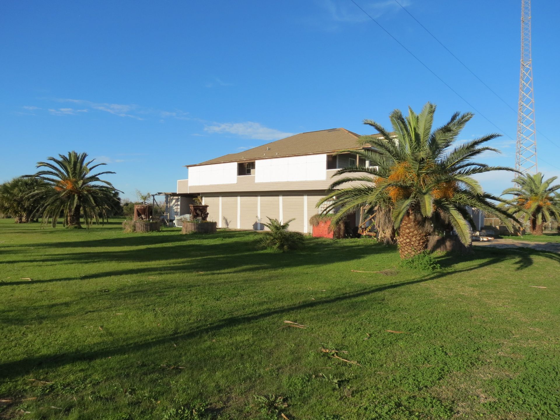 Home on Bolivar Peninsula - Image 5 of 67