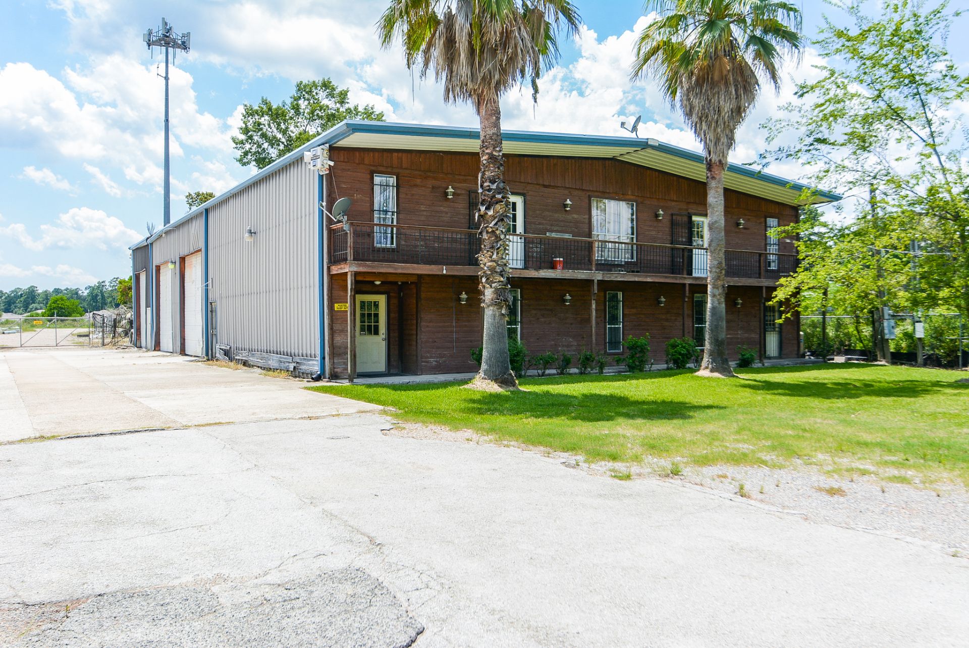 Industrial/Commercial Property on W Hardy in Spring, TX - Image 20 of 21