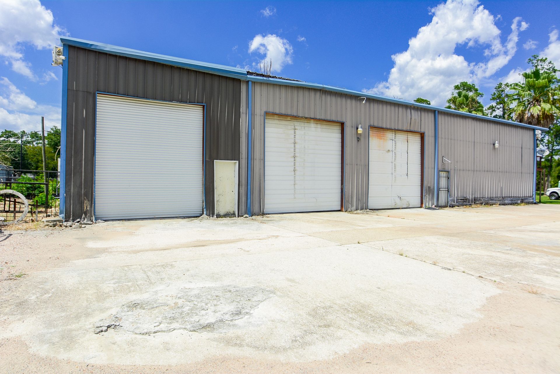 Industrial/Commercial Property on W Hardy in Spring, TX - Image 10 of 21