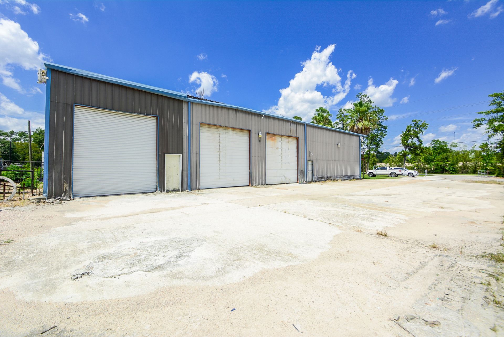 Industrial/Commercial Property on W Hardy in Spring, TX - Image 11 of 21