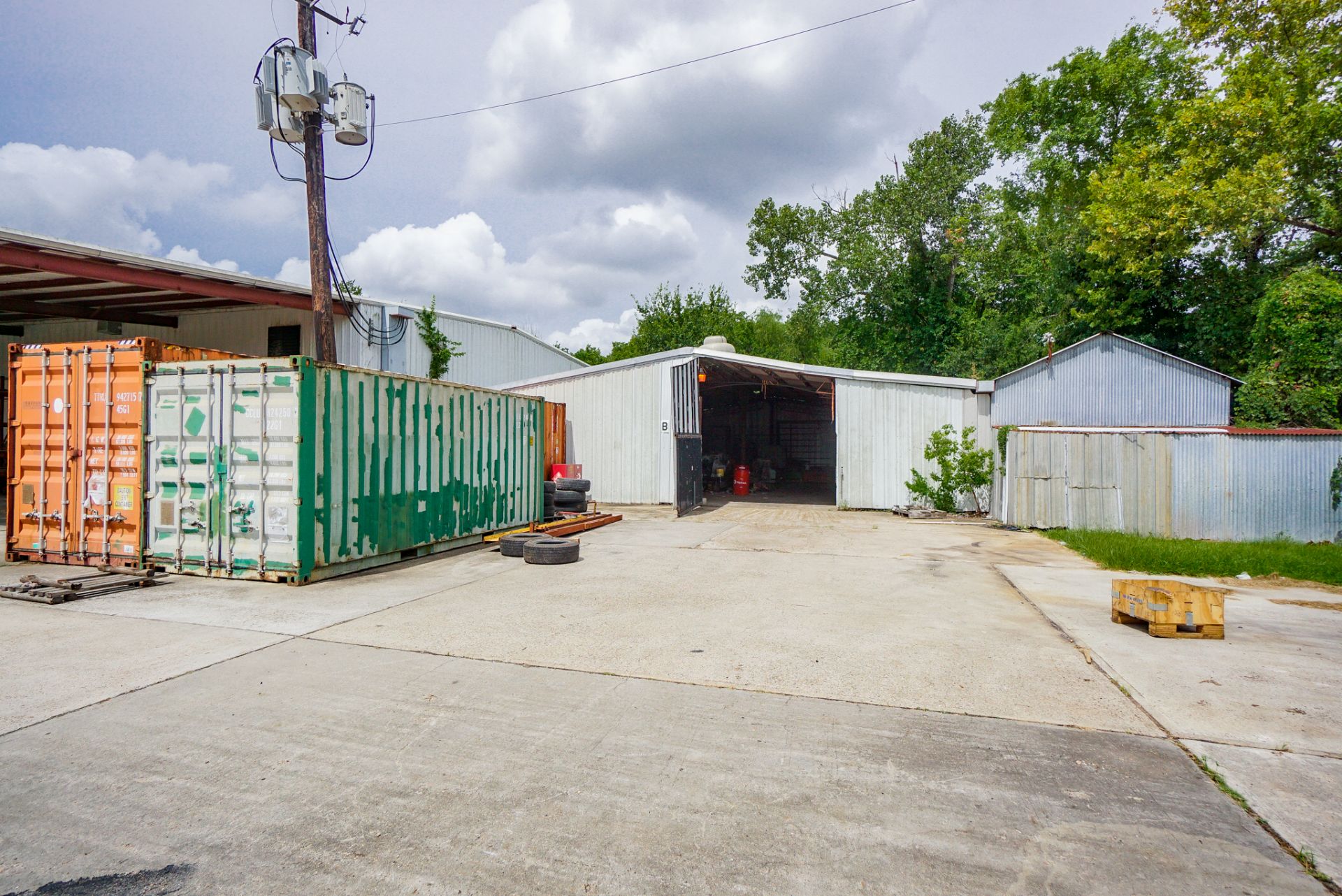 Industrial/Commercial Property on Hardy Toll Road in Houston, TX - Image 32 of 44