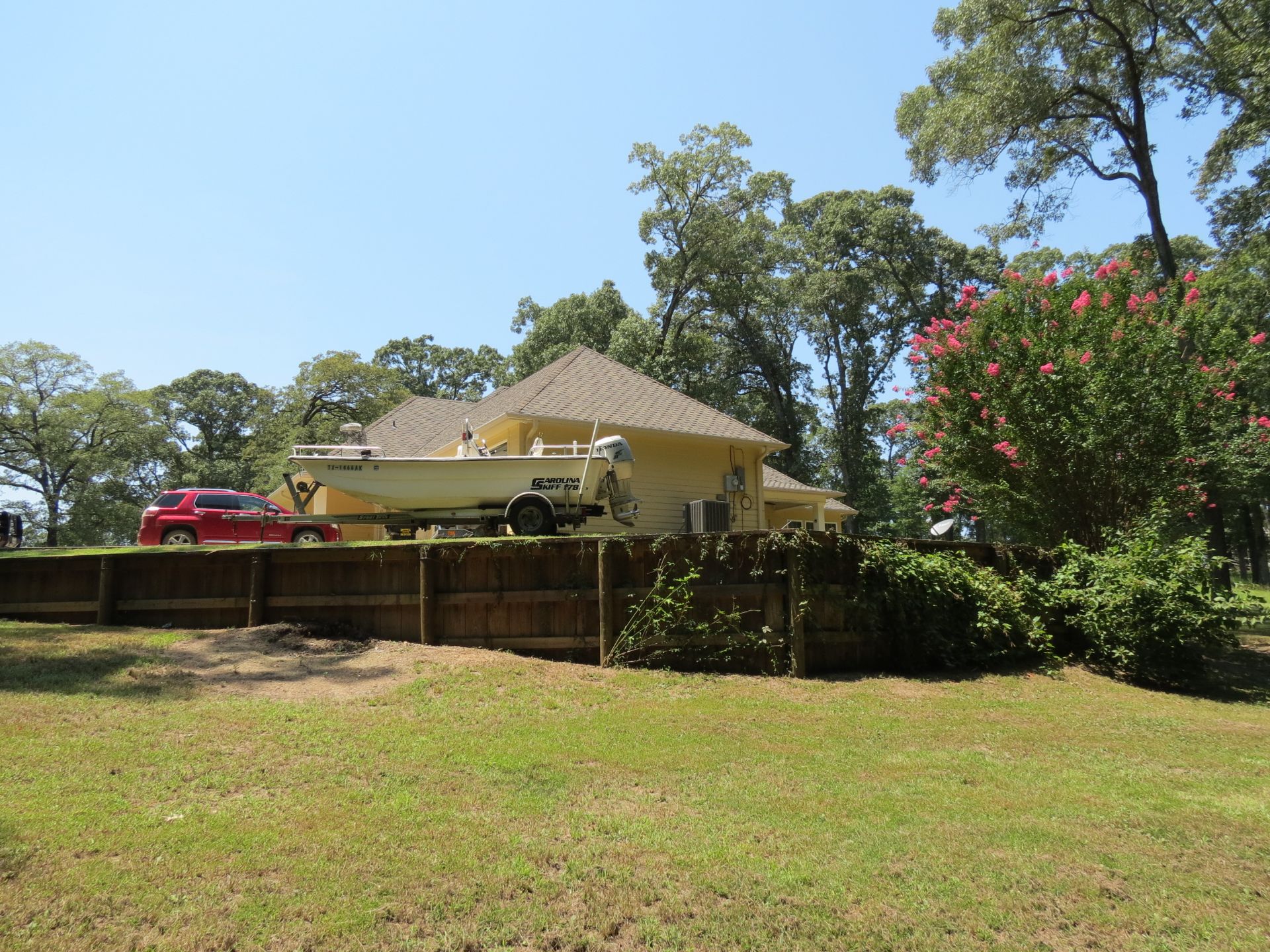 Custom Home on Toledo Bend with Water Views - Image 9 of 10