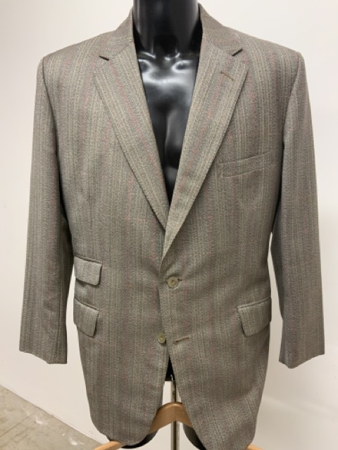 A good quality vintage gentleman's heavy wool bespoke two piece two button suit by Fogg and - Image 4 of 4