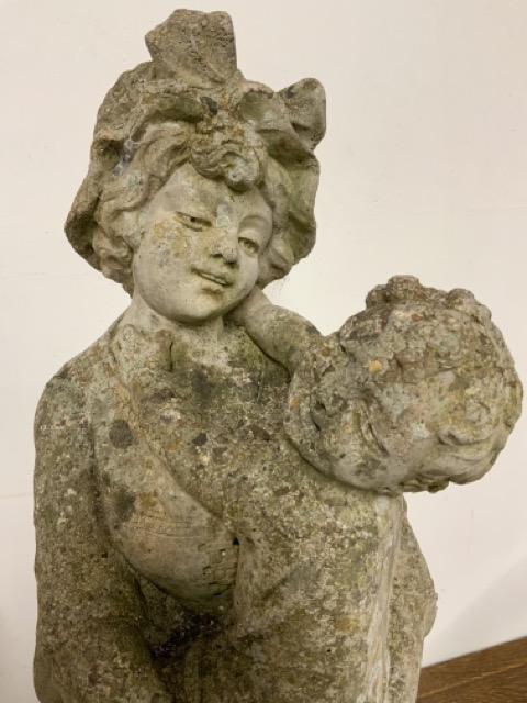 Two concrete garden statues, one of a washer woman and another with child W:25cm x D:25cm x H:63cm - Bild 2 aus 3