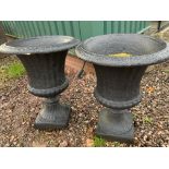 A pair of garden urns. W:60cm x D:60cm x H:76cm
