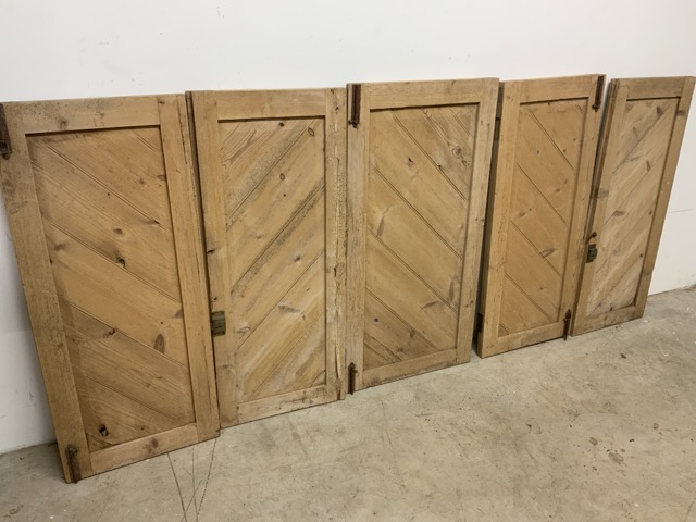 Five Victorian pine shutters W:45cm x D:cm x H:105cm