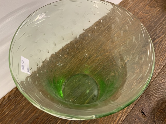 Whitefriars style green bubble vase W:20cm x D:20cm x H:23cm - Image 2 of 3