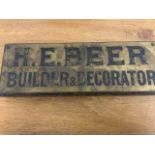 Vintage brass sign, H.E.Beer builder and decorator on oak panel. W:32cm x D:11.5cm x H:3cm